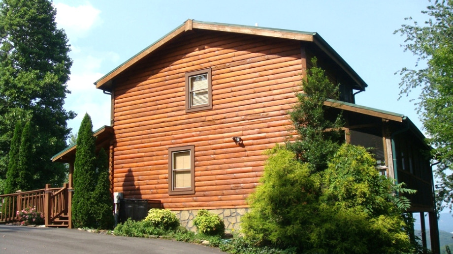 Log Home Staining By LogDoctors Log Home Staining 